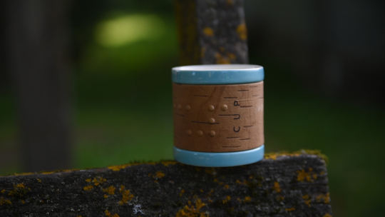 Кружка малая фарфоровая без ручки с берестой. Коллекция Dots (Пупырышки или Точки)