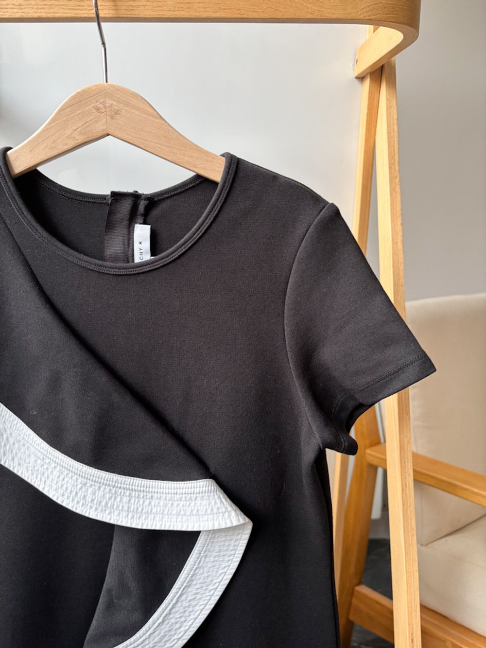 Платье Givenchy, 140