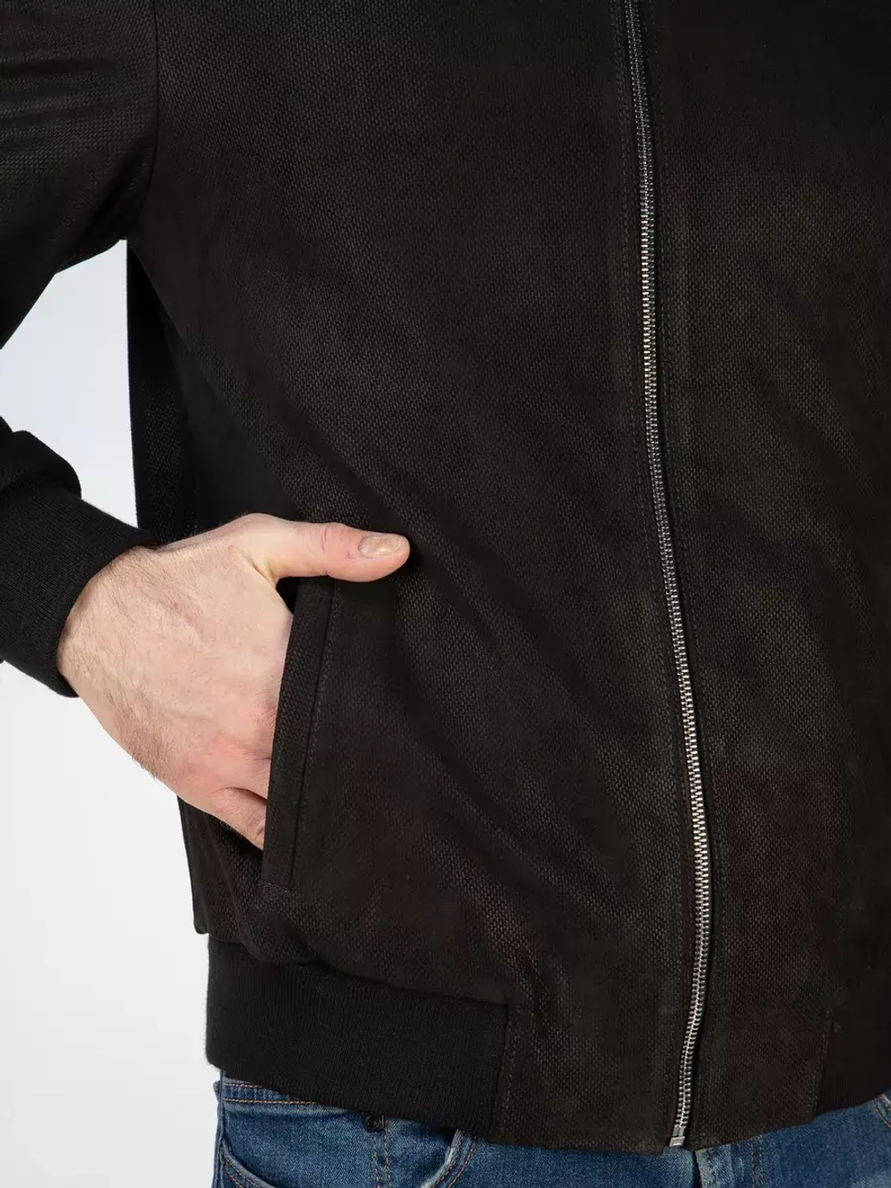 Кожаная куртка демисезонная замша