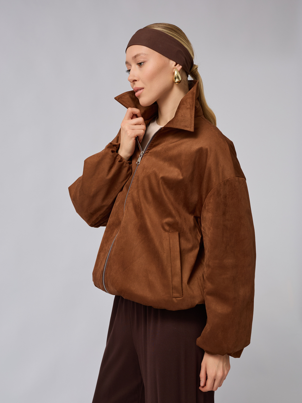 Бомбер утепленный из замши