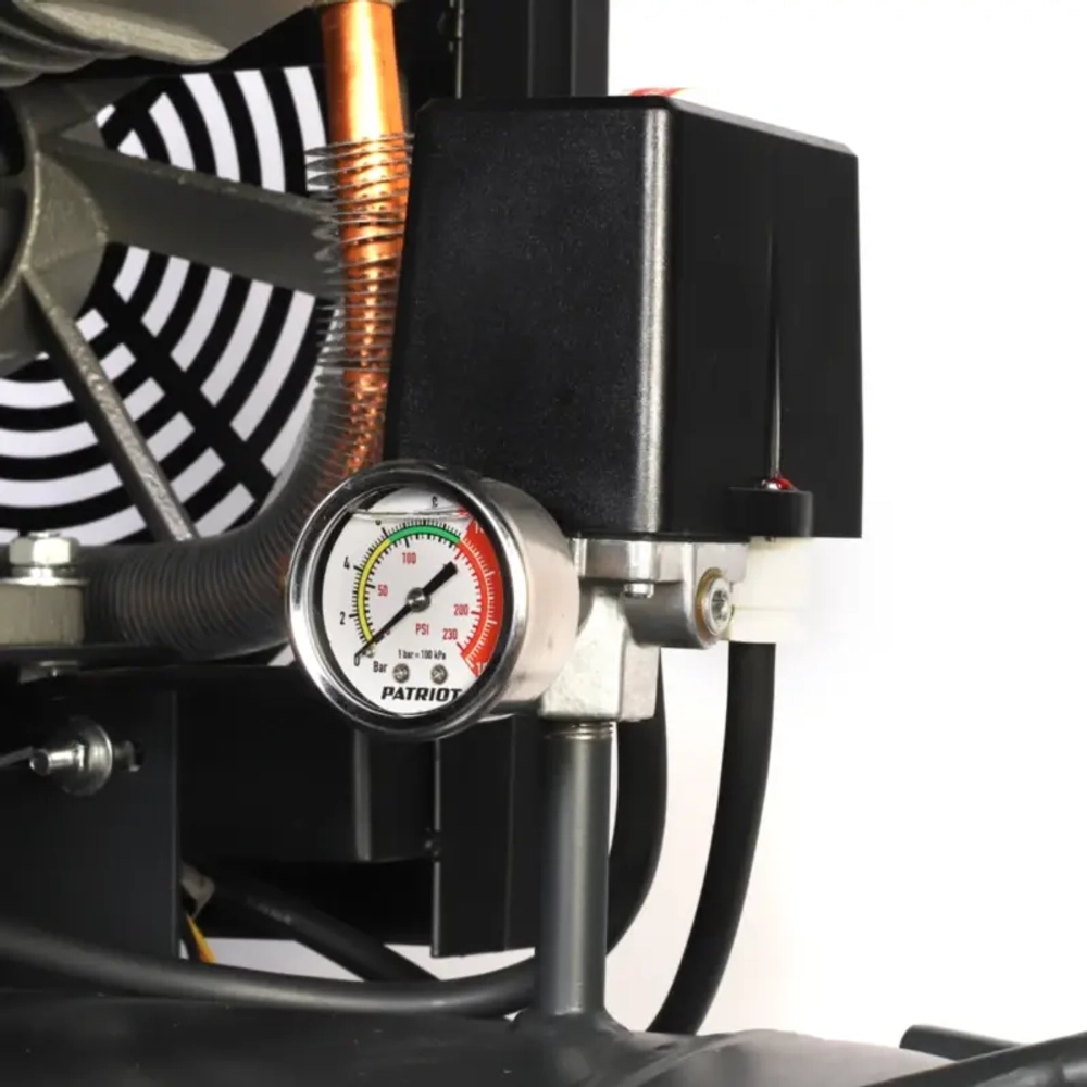 PATRIOT KRX 950 L270 D поршневой масляный компрессор 545302355