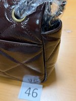 KELLY S горький шоколад - небольшой дефект заливки 46