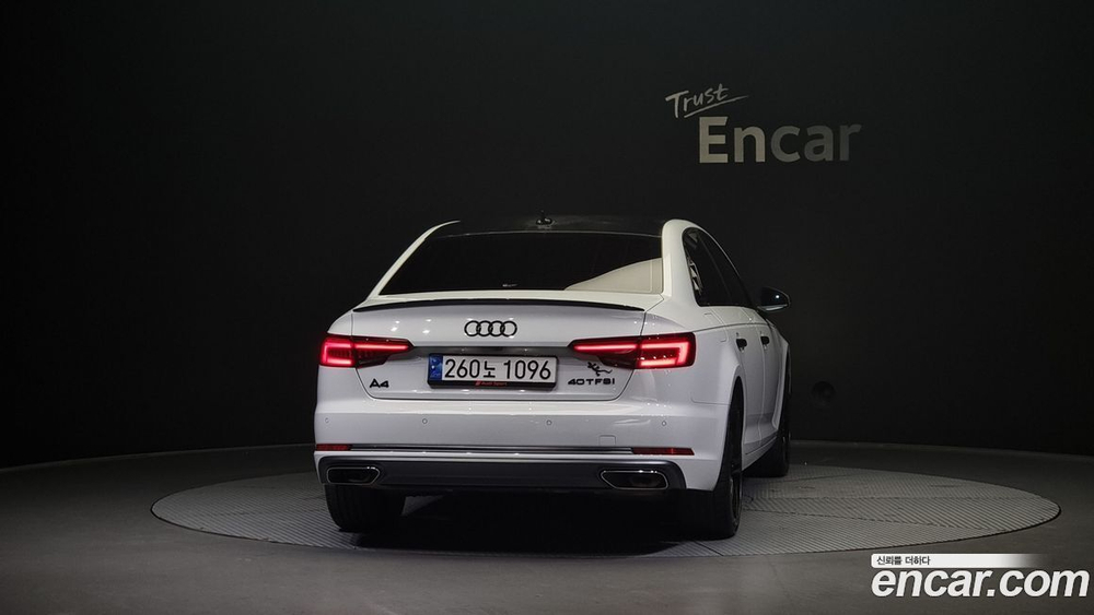 Audi A4 (B9) 40 TFSI Premium (12.2019)