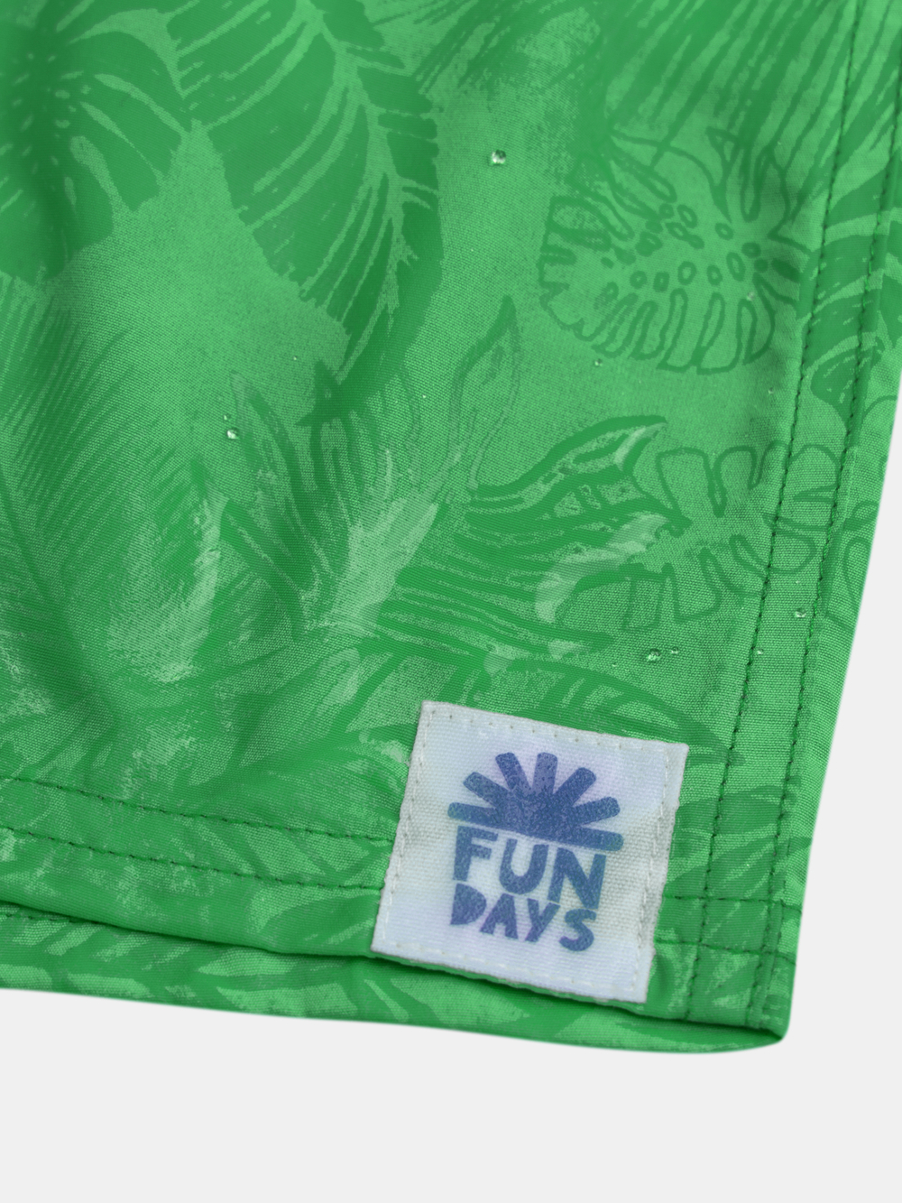 купальные шорты