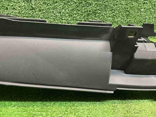 Кронштейн решетки Mercedes GLS x167 (19-24)