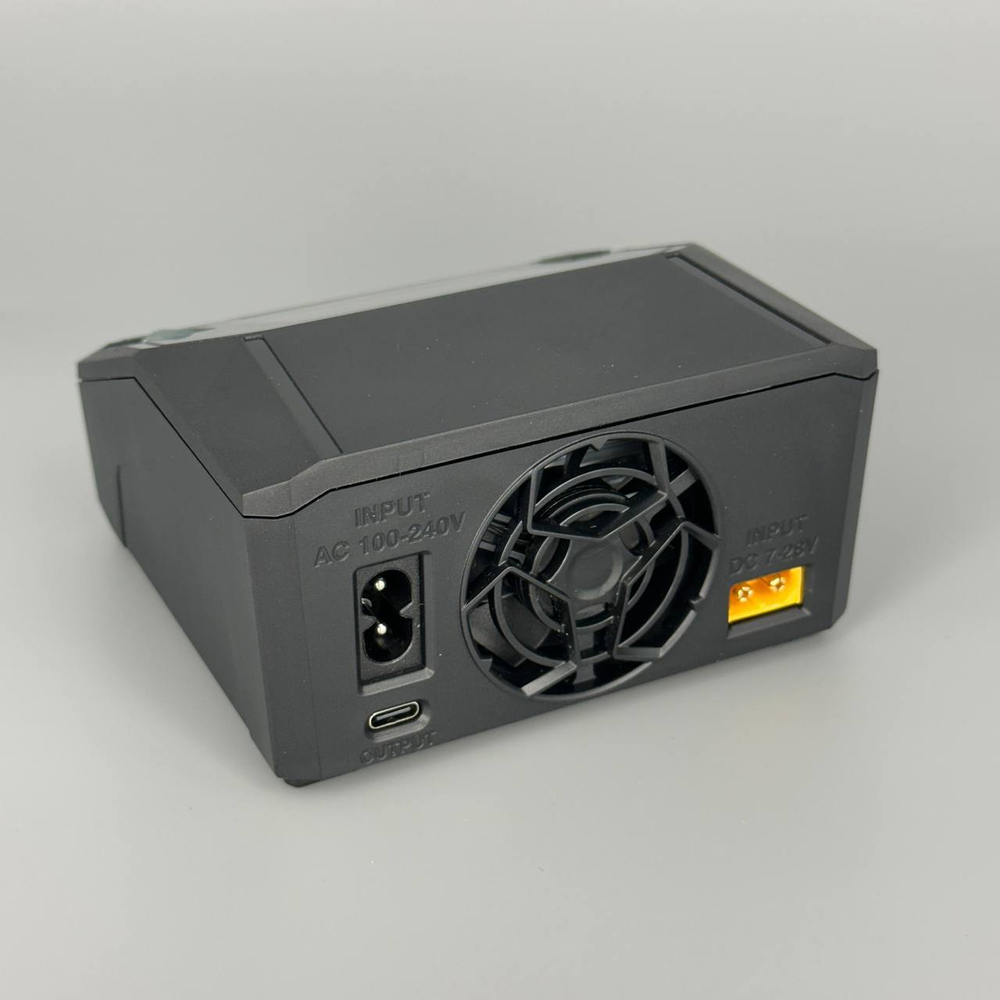 Зарядное устройство ToolkitRC M6DAC V2 200W AC/ 800W DC