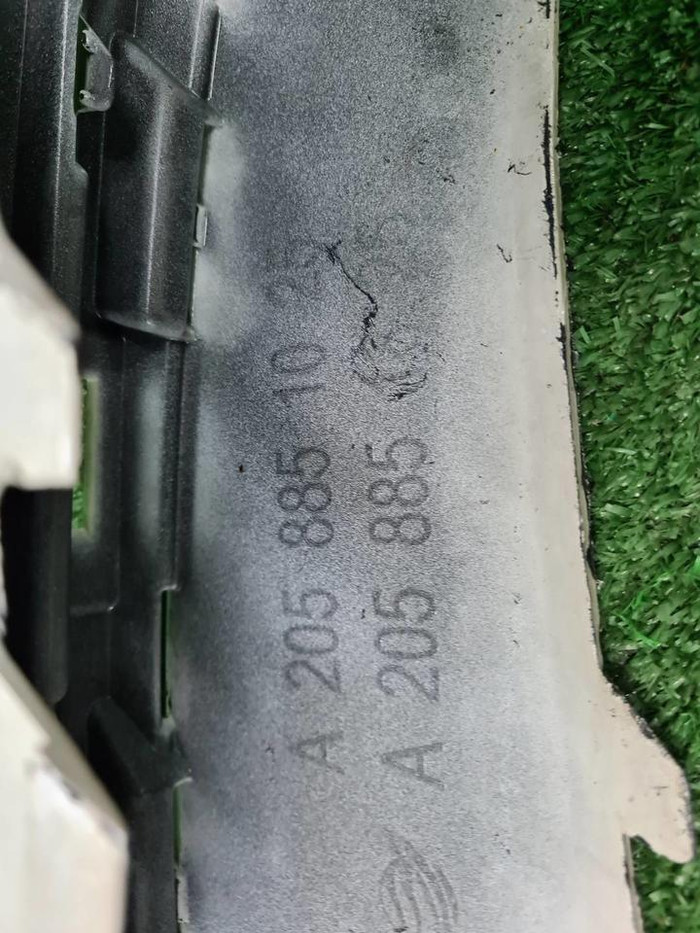 Бампер передний Mercedes C W205 (2014-2018) AMG