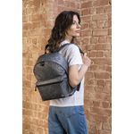 Рюкзак BRAUBERG MIRACLE крафтовый с водонепроницаемым покрытием, графитовый, 34х26х11 см, 229892