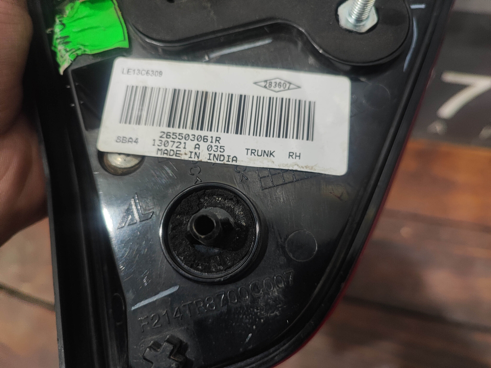 Фонарь задний правый Nissan Terrano 3 (D10) 14-22 Б/У Оригинал 265503061R