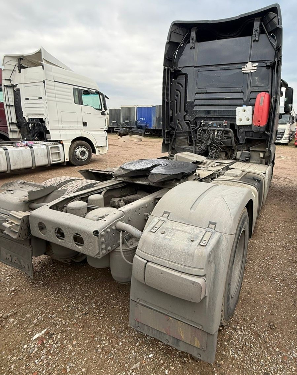 MAN TGX 4x2 Седельный тягач 18.420 4x2 BLS (Дизельный, 12,4 л, 420 л.с., АТ)