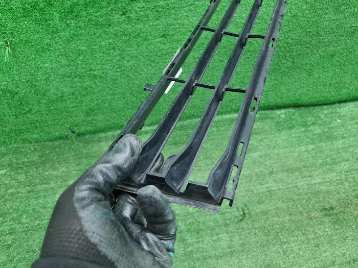 Решетка переднего бампера BMW 5er G30 (2017-2020)