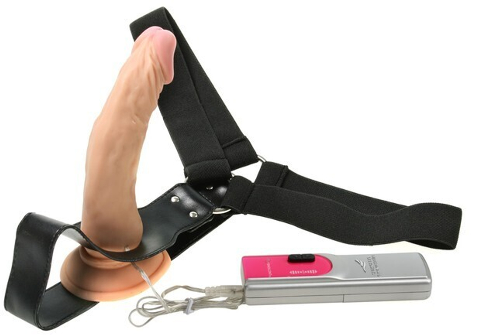 Страпон Lovers Lust (16 см, телесный) (Цвет: телесный)