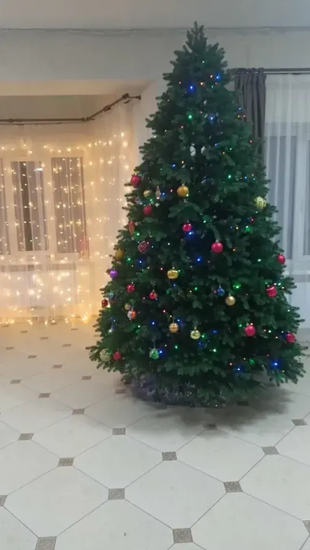 Ель искусственная «Наоми» (Литая хвоя) 185 см / 1,8 м