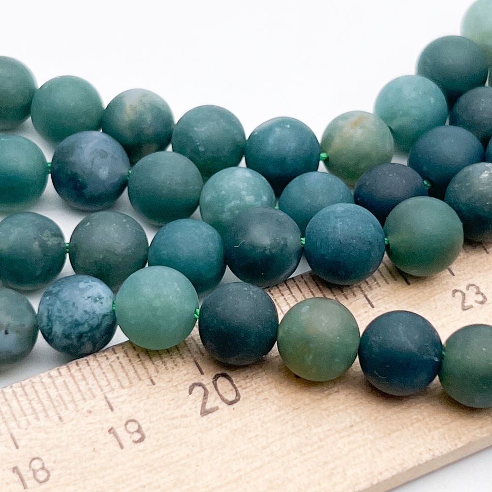 Халцедон матовый бусины ("Индийский агат",) диаметр около 8,3-8,5 мм, цена за 22-23 шт (1/2 нити)