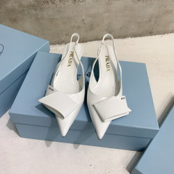 Prada Pumps