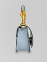 Сумка 0818 с золотой фурнитурой, на короткой ручке и на магните, с цепочкой в комплекте