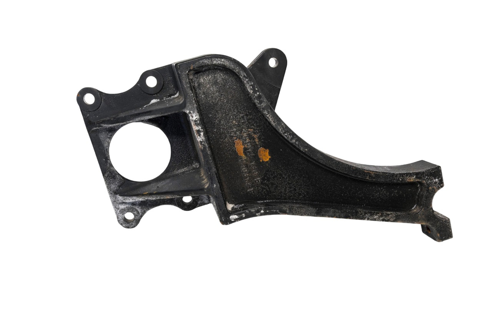 Кронштейн кабины R 5001012-13C 8х4 J6