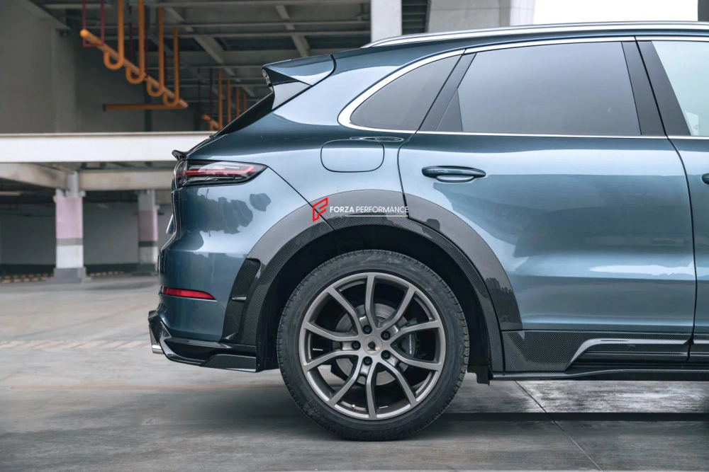 Широкий карбоновый обвес для PORSCHE CAYENNE III 9YO 2018+