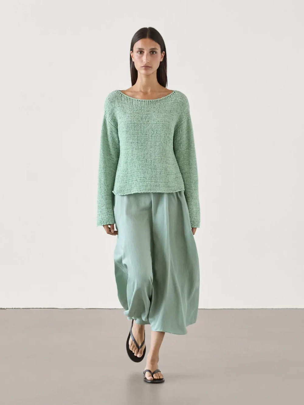 Massimo Dutti Свитер с вырезом-лодочкой, зеленый