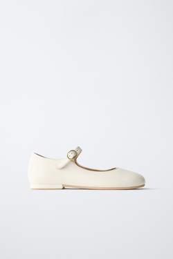 ZARA КОЖАНЫЕ ТУФЛИ, БЕЛЫЙ