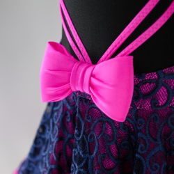 латина синяя