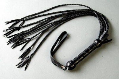 Плеть 9-хвостка из натуральной кожи (Цвет: черный)