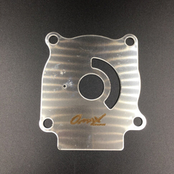 Пластина помпы охлаждения Suzuki DT20-40, DF25-50 (Omax)