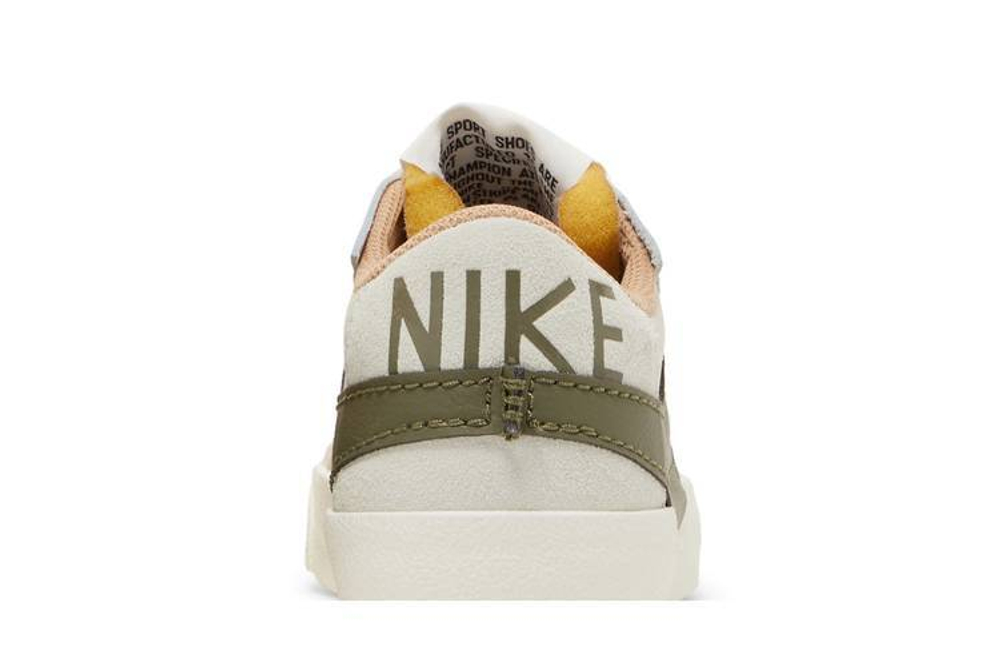 Кроссовки Nike Blazer Low '77 Jumbo (Женская размерная сетка)