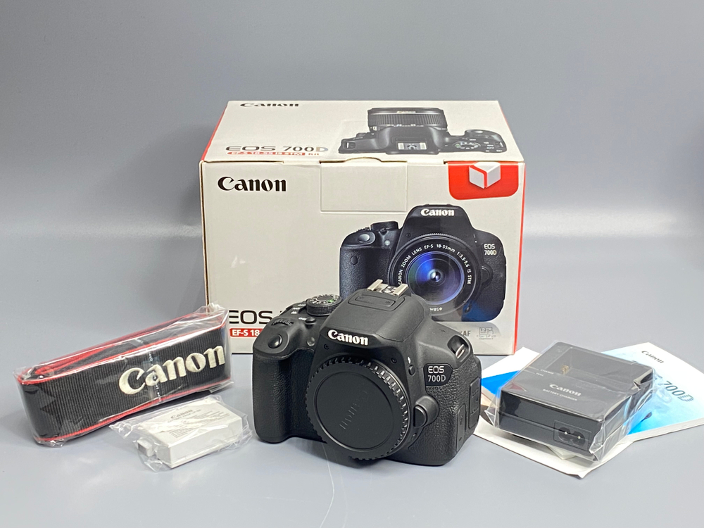 Canon EOS 700D 10 кадров