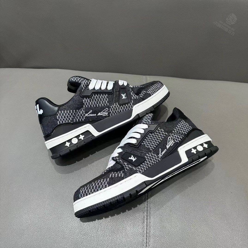 Кроссовки Louis Vuitton Trainer