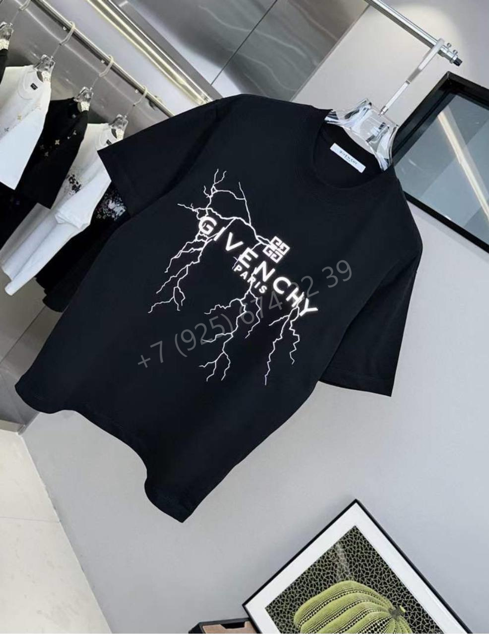 Футболка Givenchy