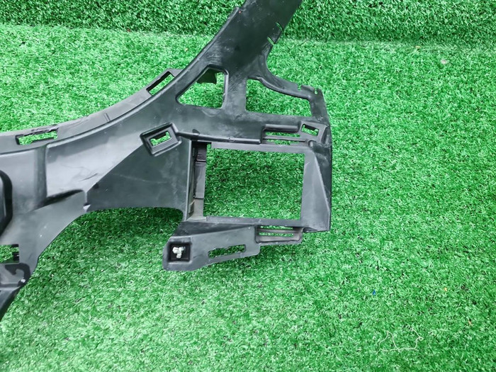 Кронштейн бампера Mercedes GLE c292 (15-19) AMG