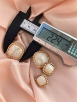 Пуговицы формы мягкий квадрат мраморные бежевые золотистые