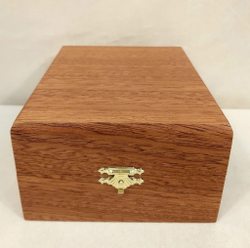 Елка сувенирная "С Новым годом!" с фианитами (Златоустовская гравюра)