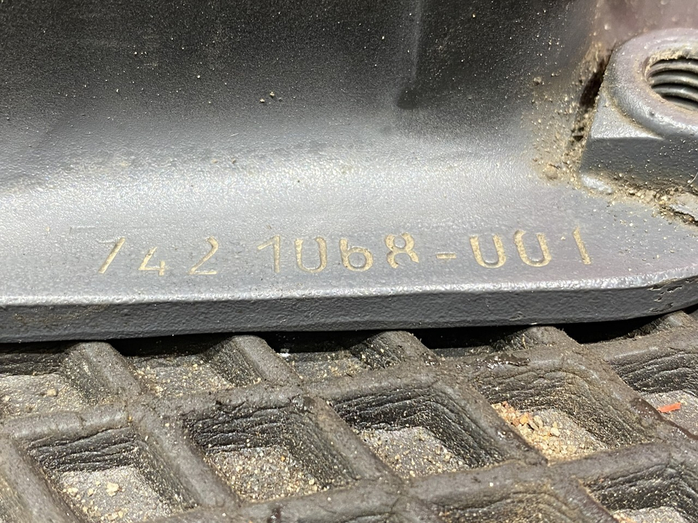 Подушка двигателя задняя 2018г