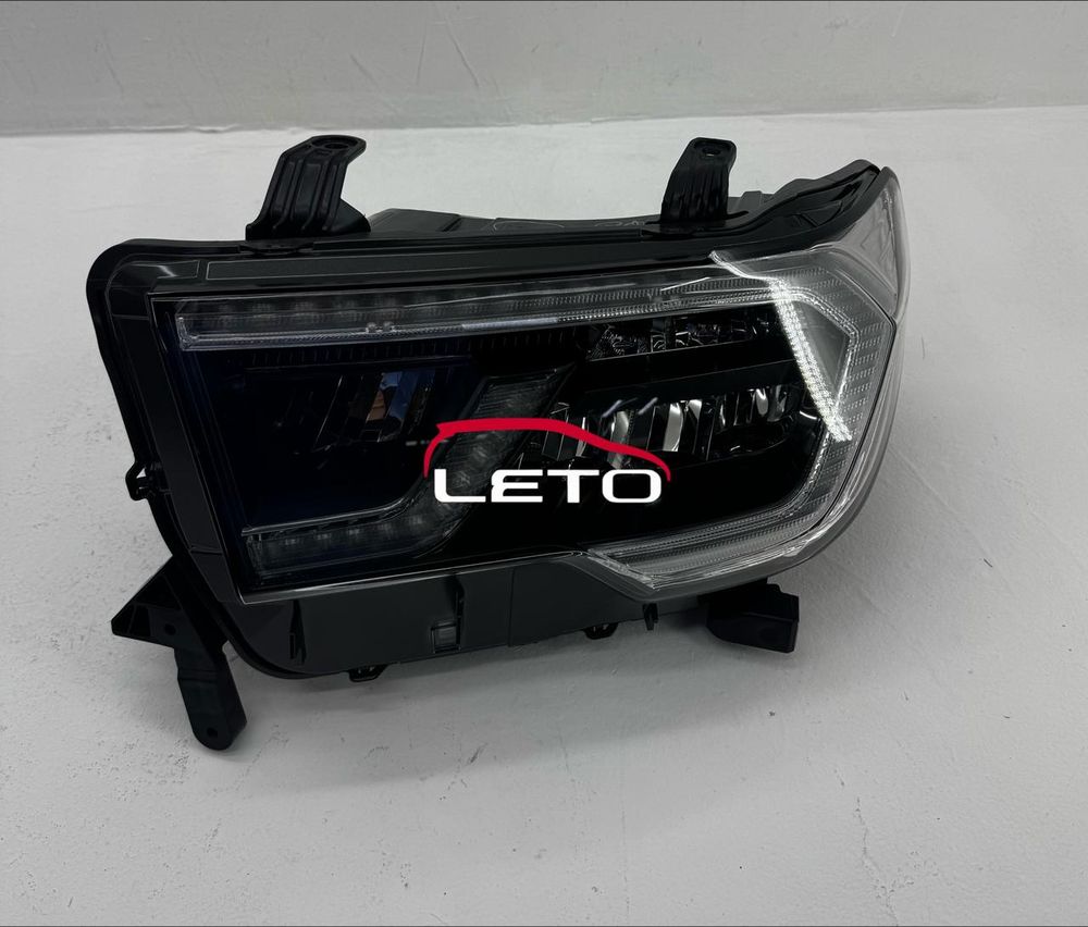 Фара левая 81150-0C150 811500C150 Фара левая 81150-0C150 811500C150