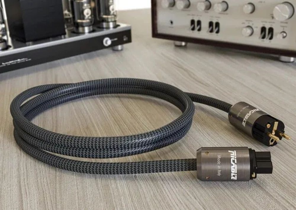 Силовой кабель Ricable Magnus Power MKII 2,5 m