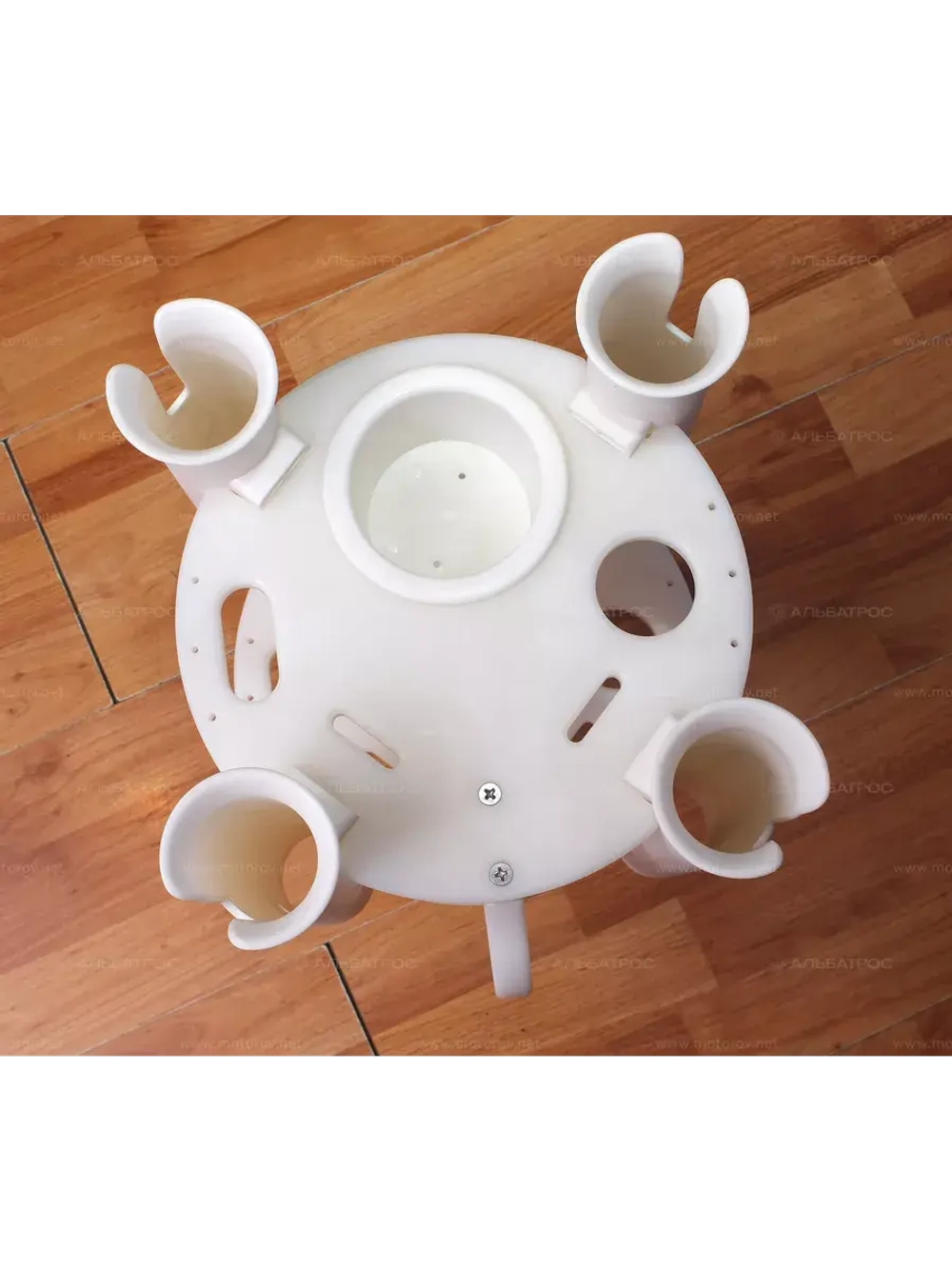 Универсальный держатель 4-х удилищ и акссесуаров (RS602)