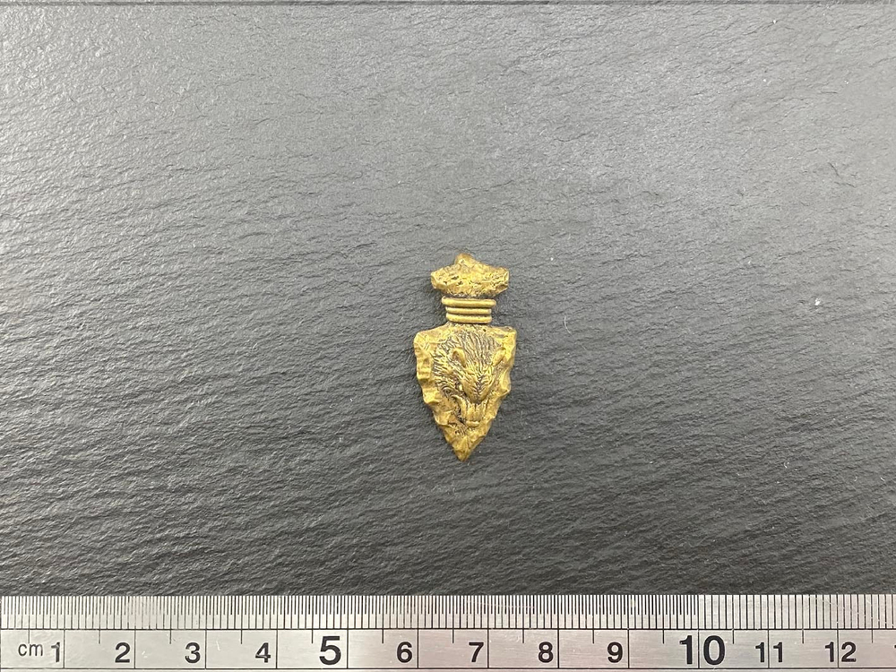 Подвеска. Волк