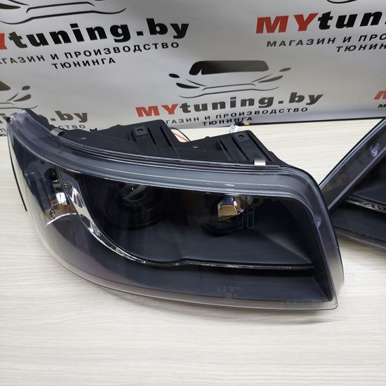 Передние фары VW T5 daylight black