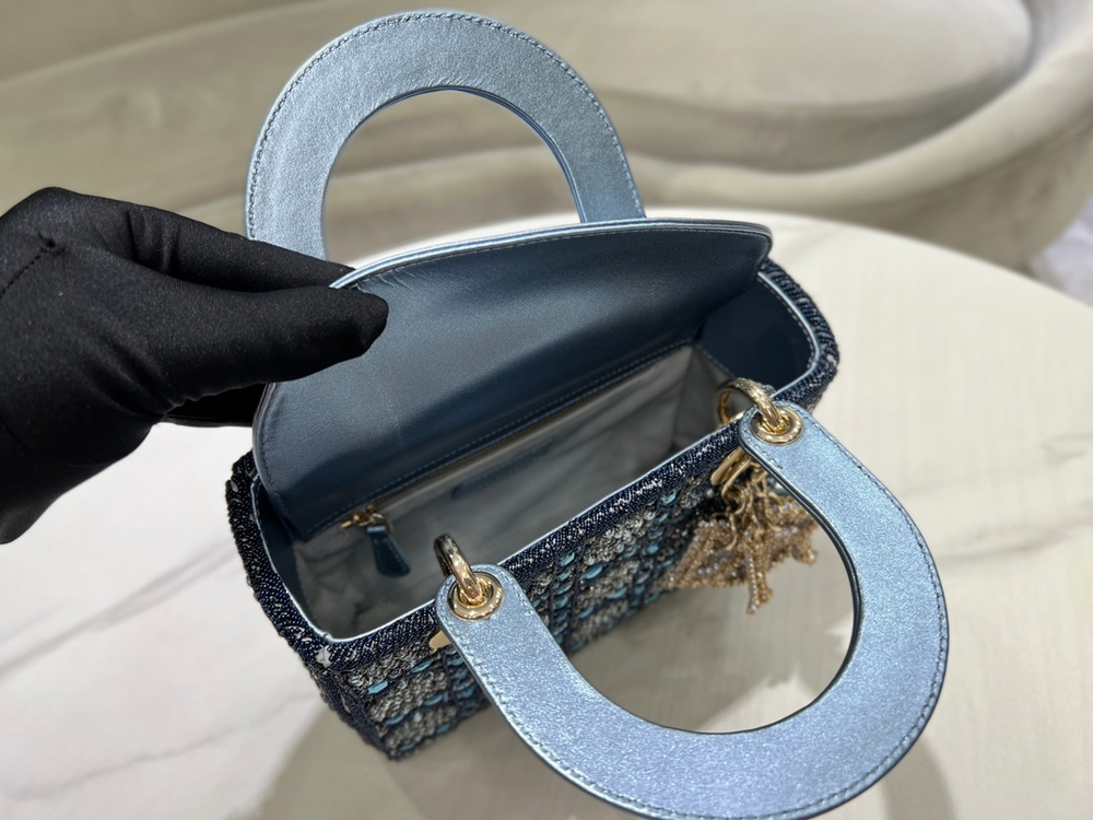 Christian Dior Lady Dior 20 cm