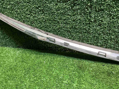 Молдинг крышки багажника Mercedes E W213 (16-21)