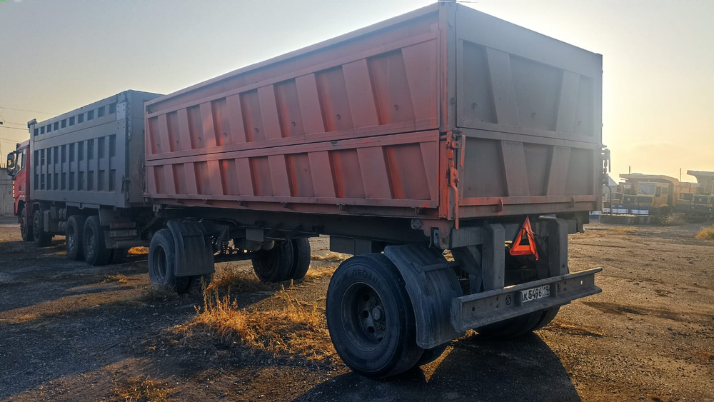 Планета 8529*  Прицеп самосвал 852900-4