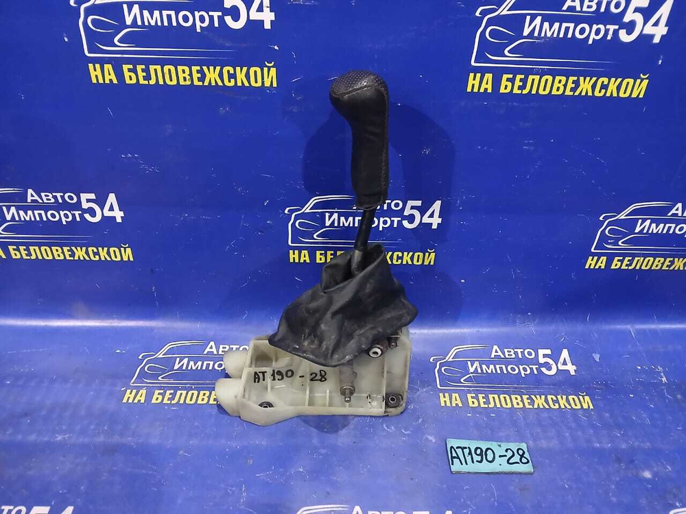 Селектор МКПП TOYOTA CARINA E 1992