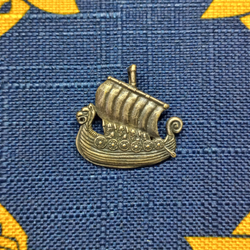 Подвеска. Драккар викингов