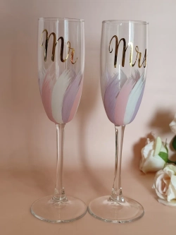 Свадебные бокалы для молодоженов. Фужеры для шампанского.