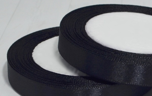 Лента атласная 1,2см х 22м "чёрная" (№39) 1 шт