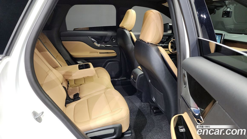 Lincoln Corsair 2.0 Reserve AWD (04.2023)