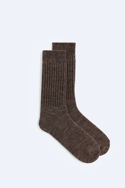 ZARA НОСКИ ИЗ РЕЛЬЕФНОЙ ТКАНИ В РУБЧИК, КОРИЧНЕВЫЙ