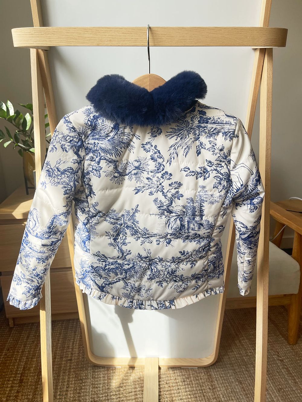 Новая куртка Monnalisa, 104